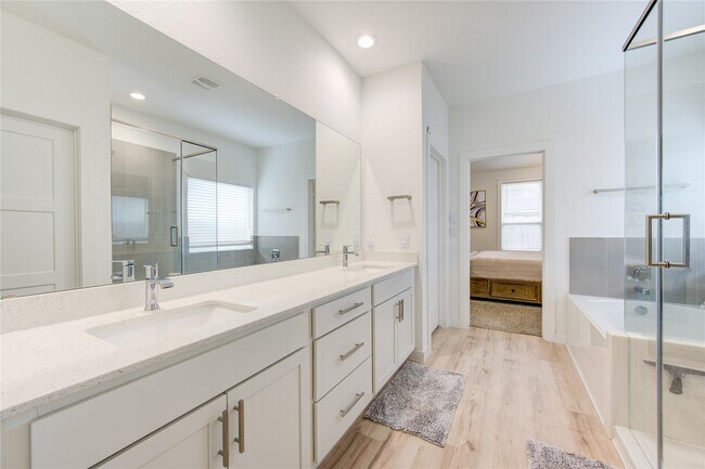 Building Photo - 22534 Petrizzi Ln