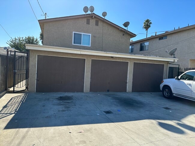 Building Photo - 1511 257th St