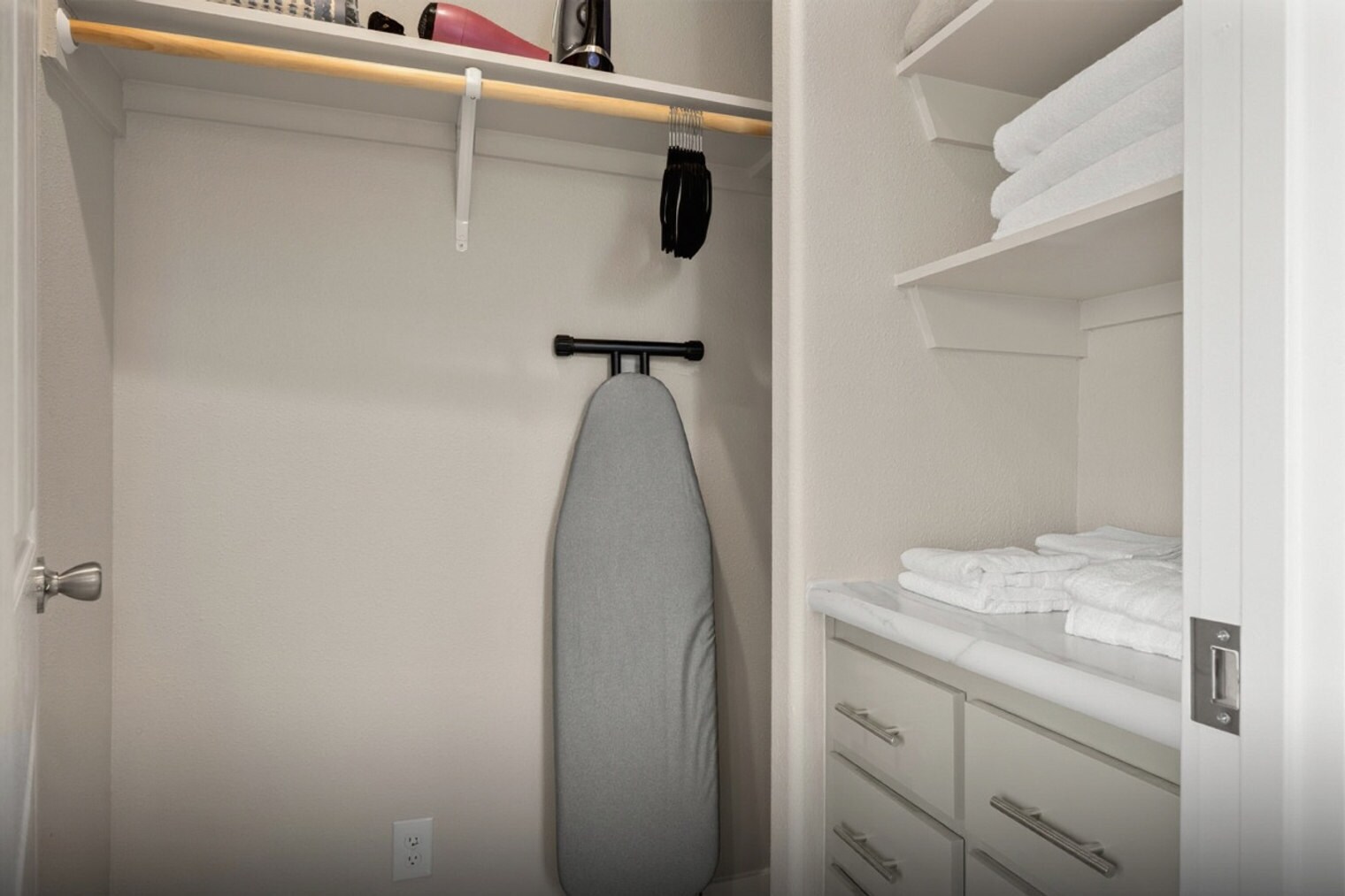 Building Photo - 421 Bluegrass Way