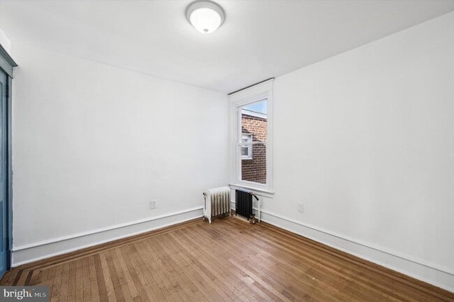 Building Photo - 703 N 66th St