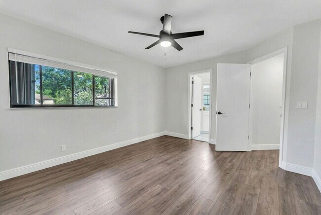 Building Photo - 20824 Boca Ridge Dr N