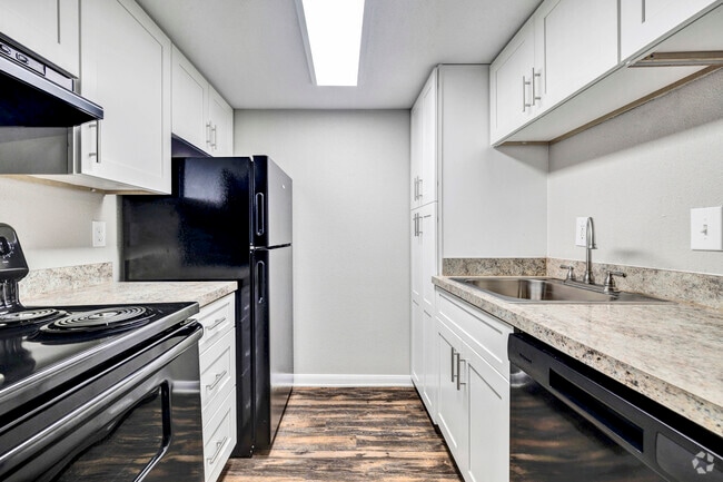 Interior Photo - Crossings at St. Charles