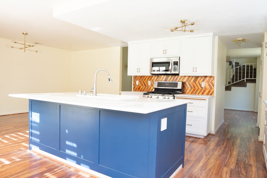 Building Photo - 19830 Terri Dr