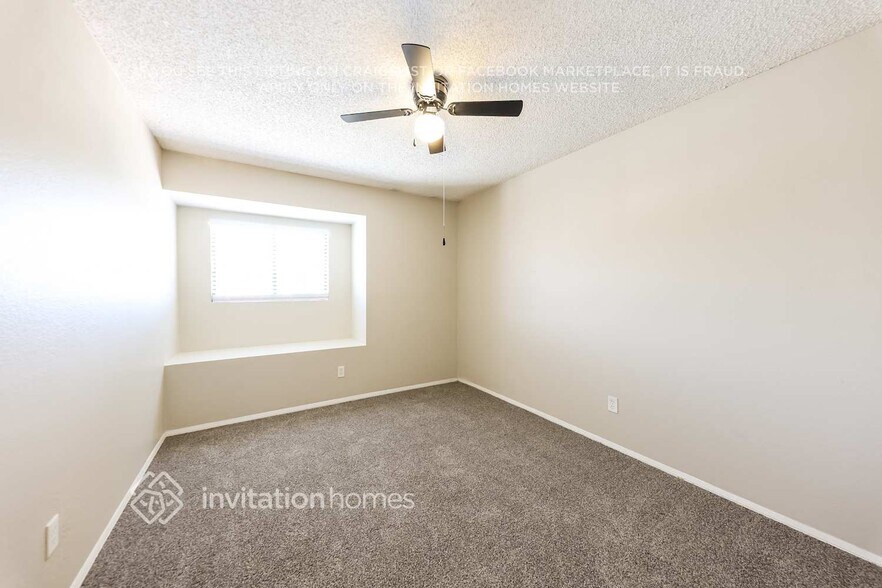 Building Photo - 6303 W Mescal St