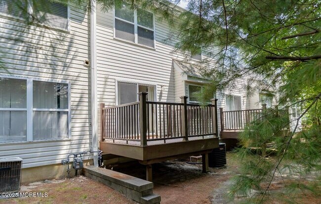 Building Photo - 41 Heron Ct