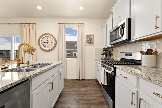 Building Photo - Updated 3-Bedroom Home With 3-Car Garage Close to Commuting, Coffee, and Gym