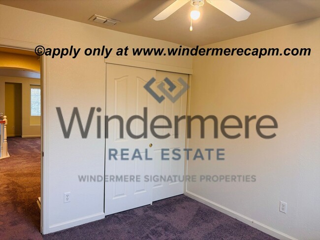 Building Photo - Bright & Spacious Two-Story home in Natomas Park!!