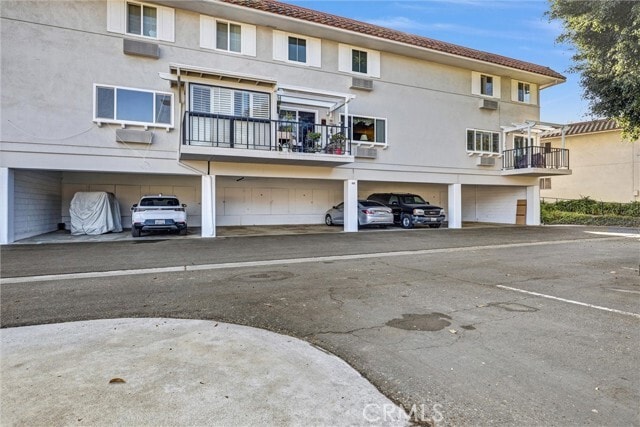 Building Photo - 2329 Via Mariposa W