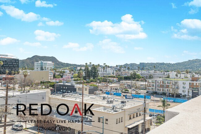 Building Photo - 11405 Chandler Blvd