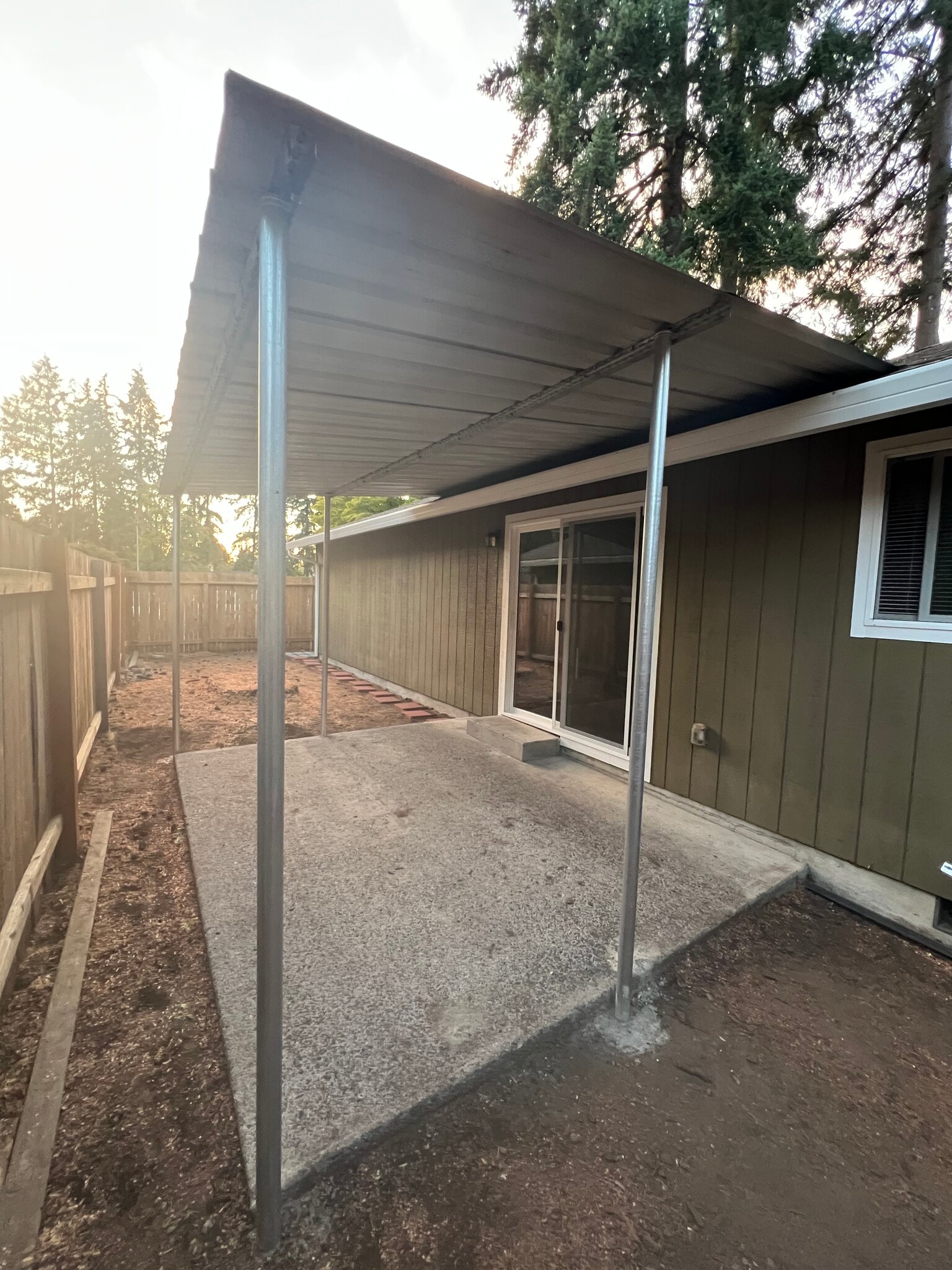 Backyard covered patio (private) - 14310 NE 14th Cir