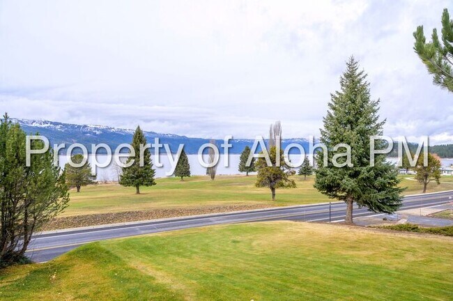 Building Photo - 108 Lakeshore Dr