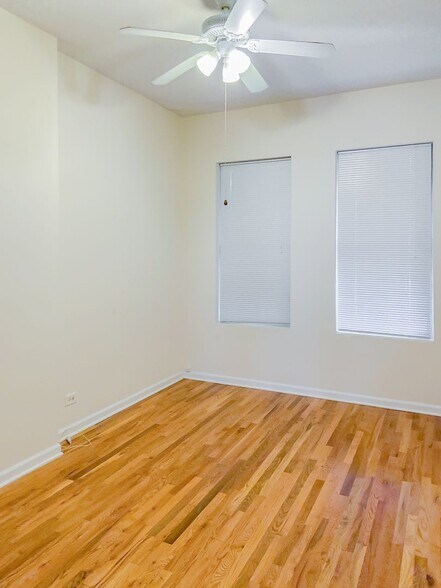 Building Photo - 2519 N Lincoln Ave