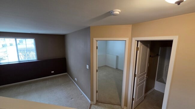 Building Photo - 2444 Emily Ln