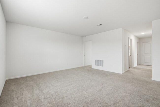 Building Photo - 21630 Cottage Ln