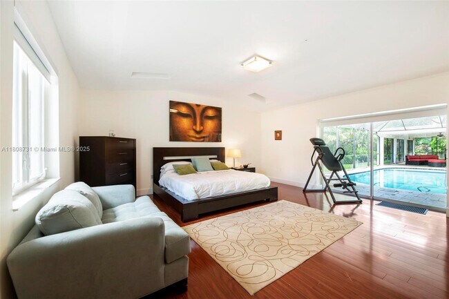 Building Photo - 13255 SW 83rd Ave