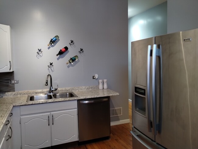 2nd Pic of kitchen - 4233 S Prairie Ave