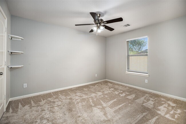 Building Photo - 2703 Domenico Ln