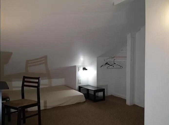 attic bedroom - 4812 Erskine Rd