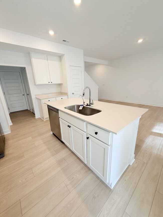 Building Photo - 7615 Marin Pkwy