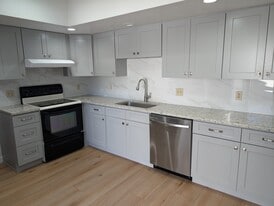 Building Photo - 7657 S Monaco Cir W