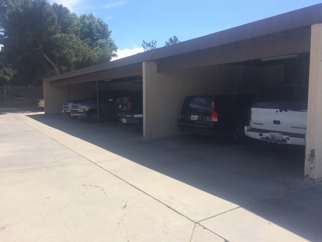 Carports - 4210 W Avenue L