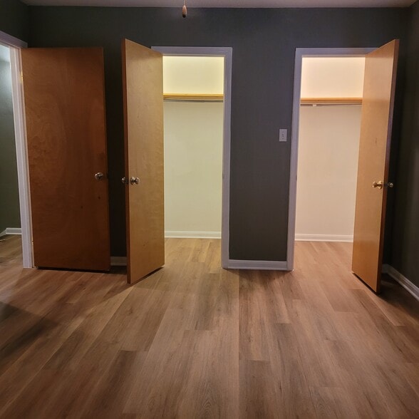 Main Bedroom - 9104 Atreus