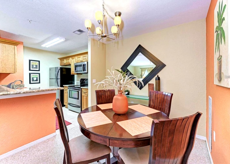 Building Photo - 8926 Manor Loop