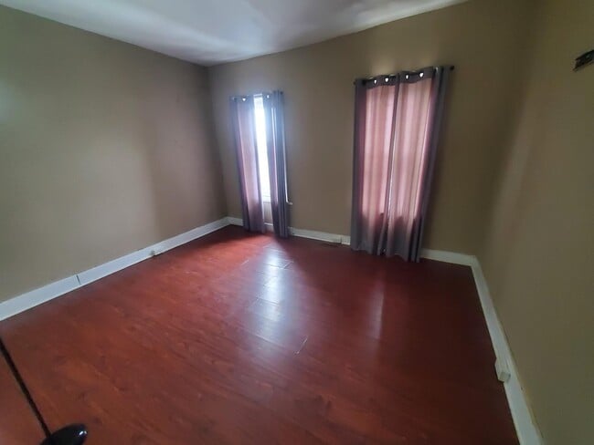 Building Photo - 1624 Fairview St