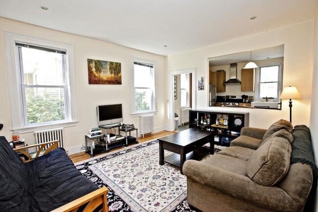 Building Photo - Newport, RI