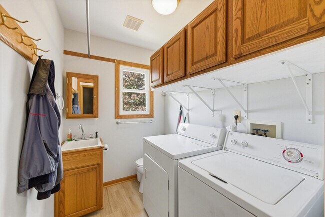 Building Photo - 5700 W M 36