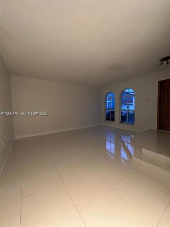 Building Photo - 10812 NW 51st Ln