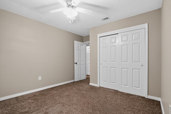 Building Photo - 3017 Airport Rd