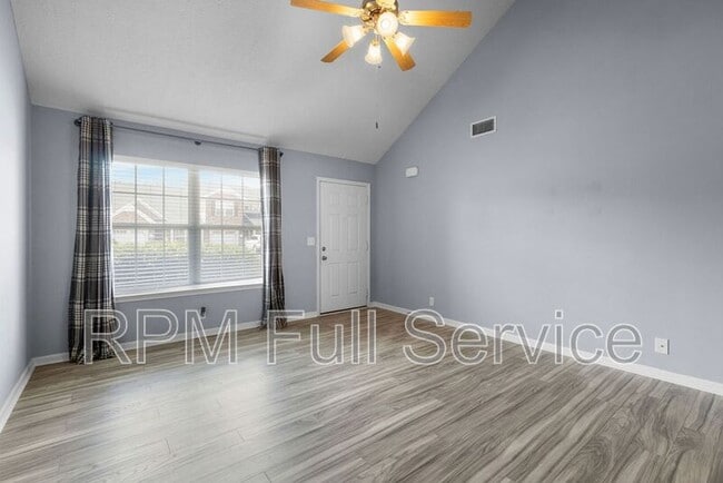 Building Photo - 3410 Risen Star Dr