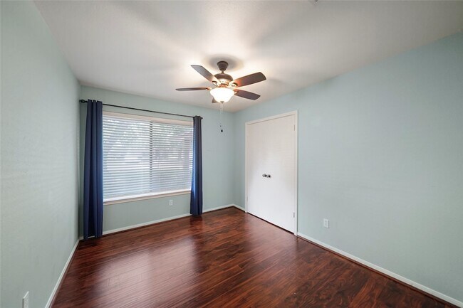 Building Photo - 17206 Park Lodge Dr