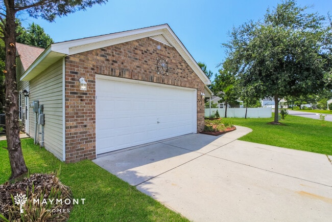 Building Photo - 918 Willow Bend Dr