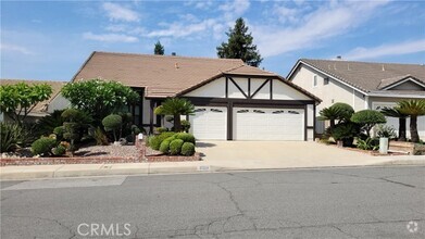 Building Photo - 7368 Greenbriar Pl