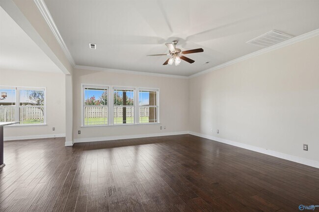 Building Photo - 3011 Magnolia Leaf Cir SE
