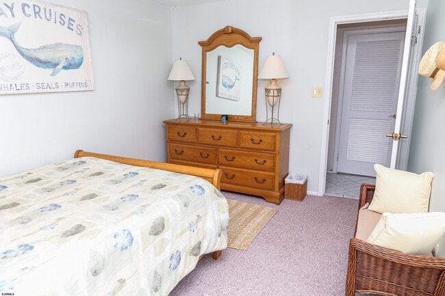 Building Photo - 12 Gull Cove