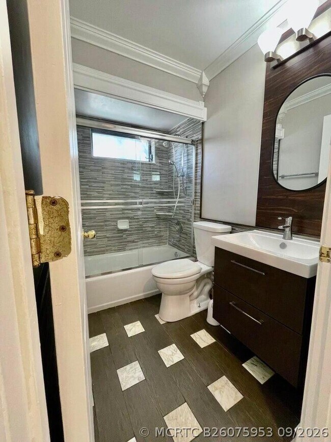 Building Photo - 1259 Denlow Ln