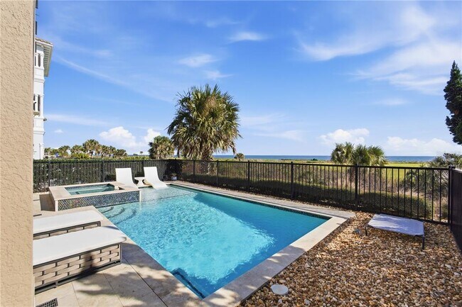 Building Photo - 340 Ocean Crest Dr