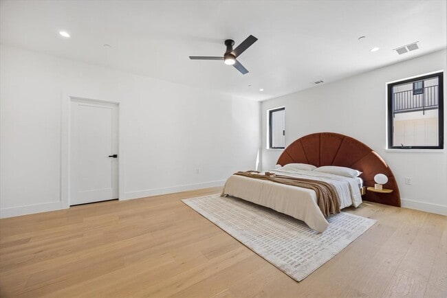 Building Photo - 4416 S 1st St