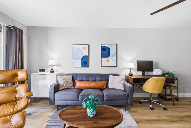 Building Photo - 6202 Friars Rd