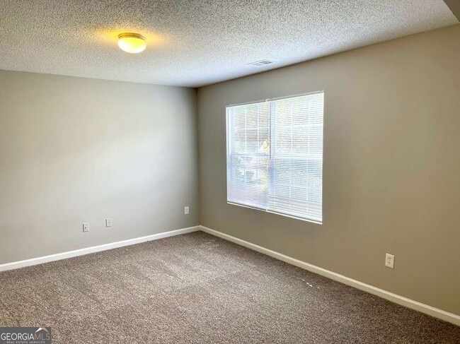 Building Photo - 7104 Merrywood Dr