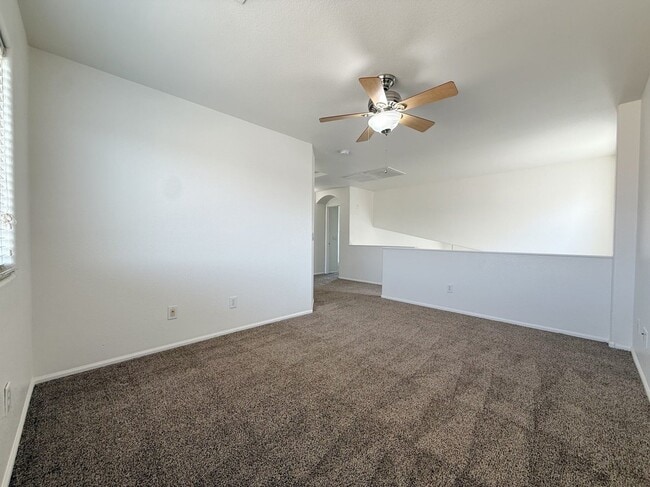 Building Photo - 4802 W Fawn Dr