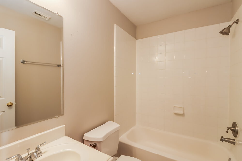 Building Photo - 7122 Aurora Falls Ln