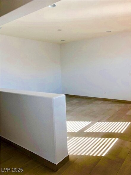 Building Photo - 9185 Valtonar Ave