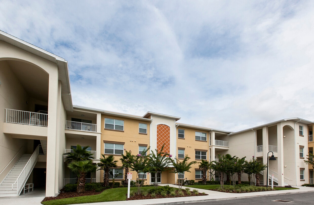 Lake Sherwood Apartments Orlando