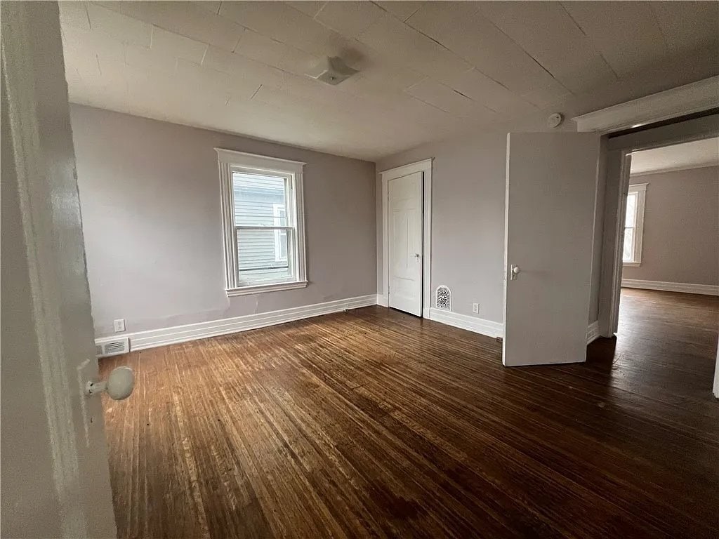 Building Photo - 443 Flint St