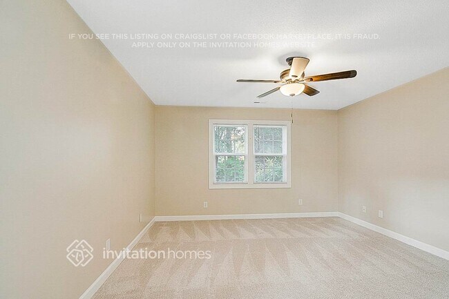 Building Photo - 45 Dawn Ave