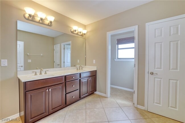 Building Photo - 15108 Summit Pl Cir